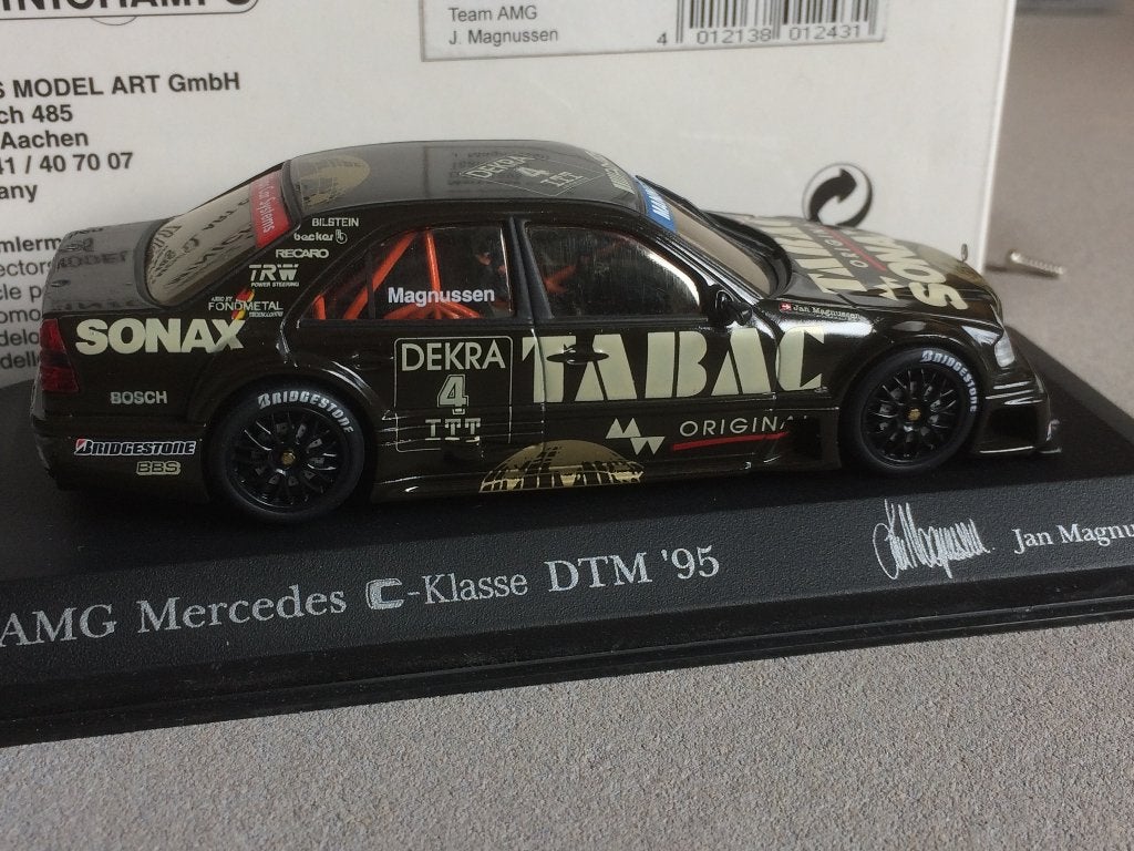 Mercedes W202 C klasse V6 `95 J. Magnussen 1/43, Ophalen of Verzenden, Gebruikt, Auto, MiniChamps