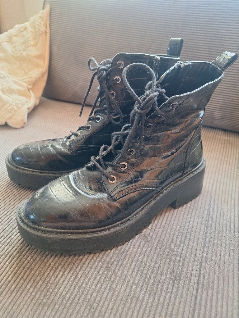 Laarsjes Stradivarius maat 40, Kleding | Dames, Zwart, Lage of Enkellaarzen, Ophalen of Verzenden, Stradivarius