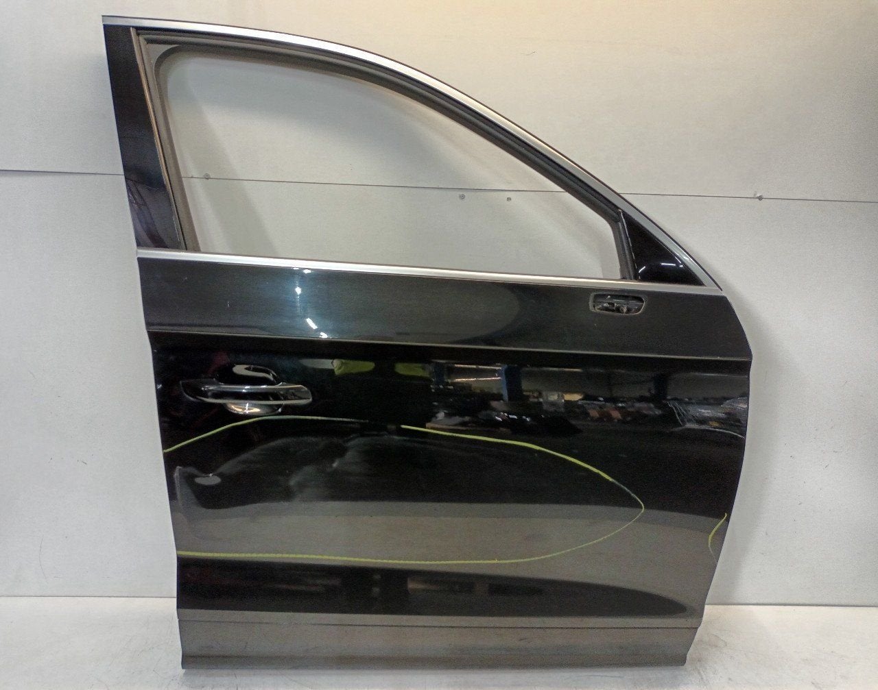 Portier rechts voor Audi SQ5, Onderdelen@venauto.nl, Van der Ven Autorecycling B.V., Gebruikt, Ettenseweg 76, 4706 PB Roosendaal, The Netherlands