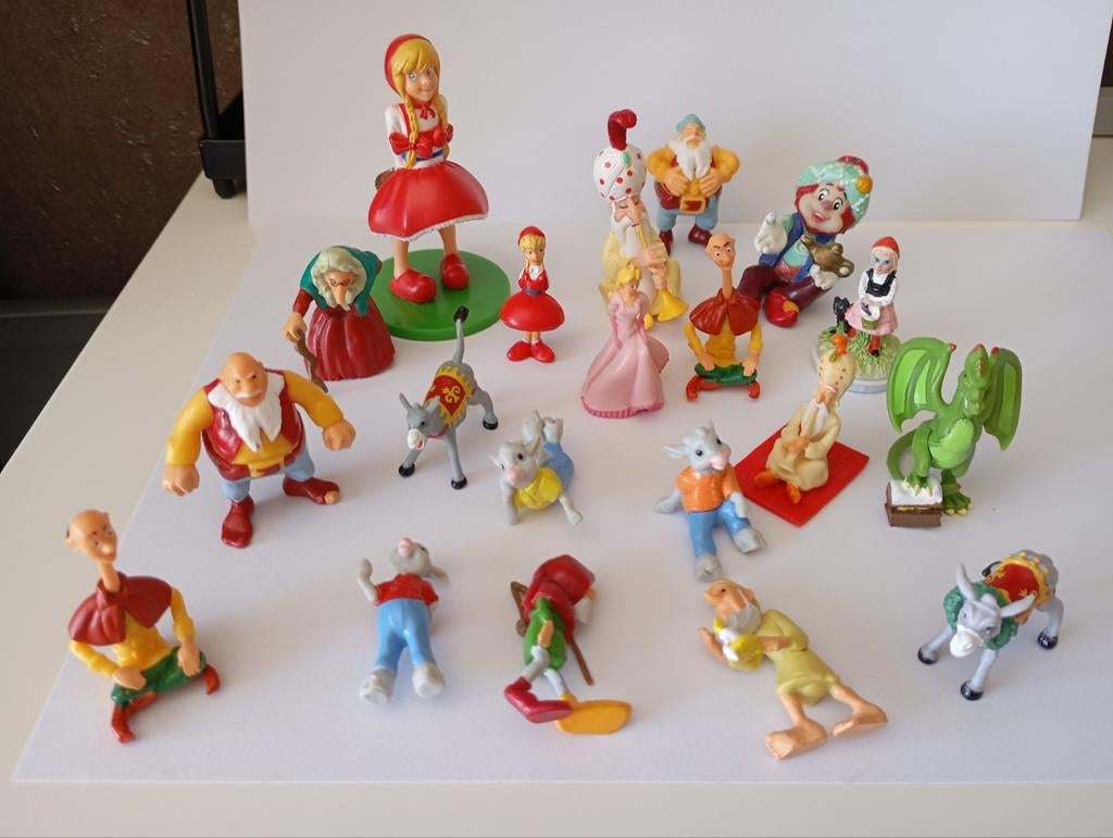 20 DIVERSEN EFTELING POPPETJES 12€ ZIE FOTO,S, Verzamelen, Efteling, Ophalen of Verzenden, Zo goed als nieuw, Beeldje of Poppetje