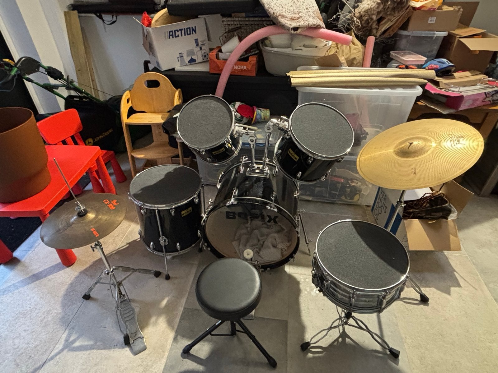 Basix Custom Series drumstel met bekkens en kruk, Muziek en Instrumenten, Ophalen of Verzenden, Gebruikt, Overige merken