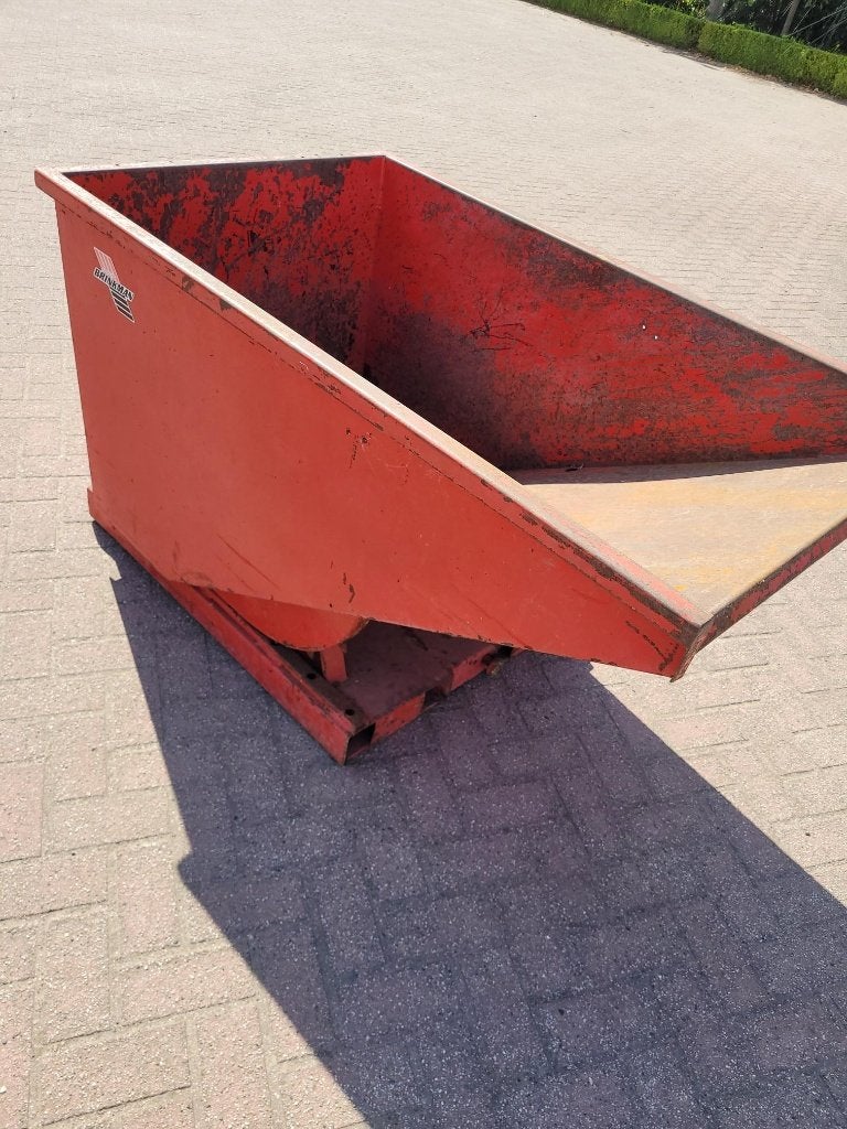 Kiepbak / kantelcontainer 600 ltr, Ophalen, Gebruikt