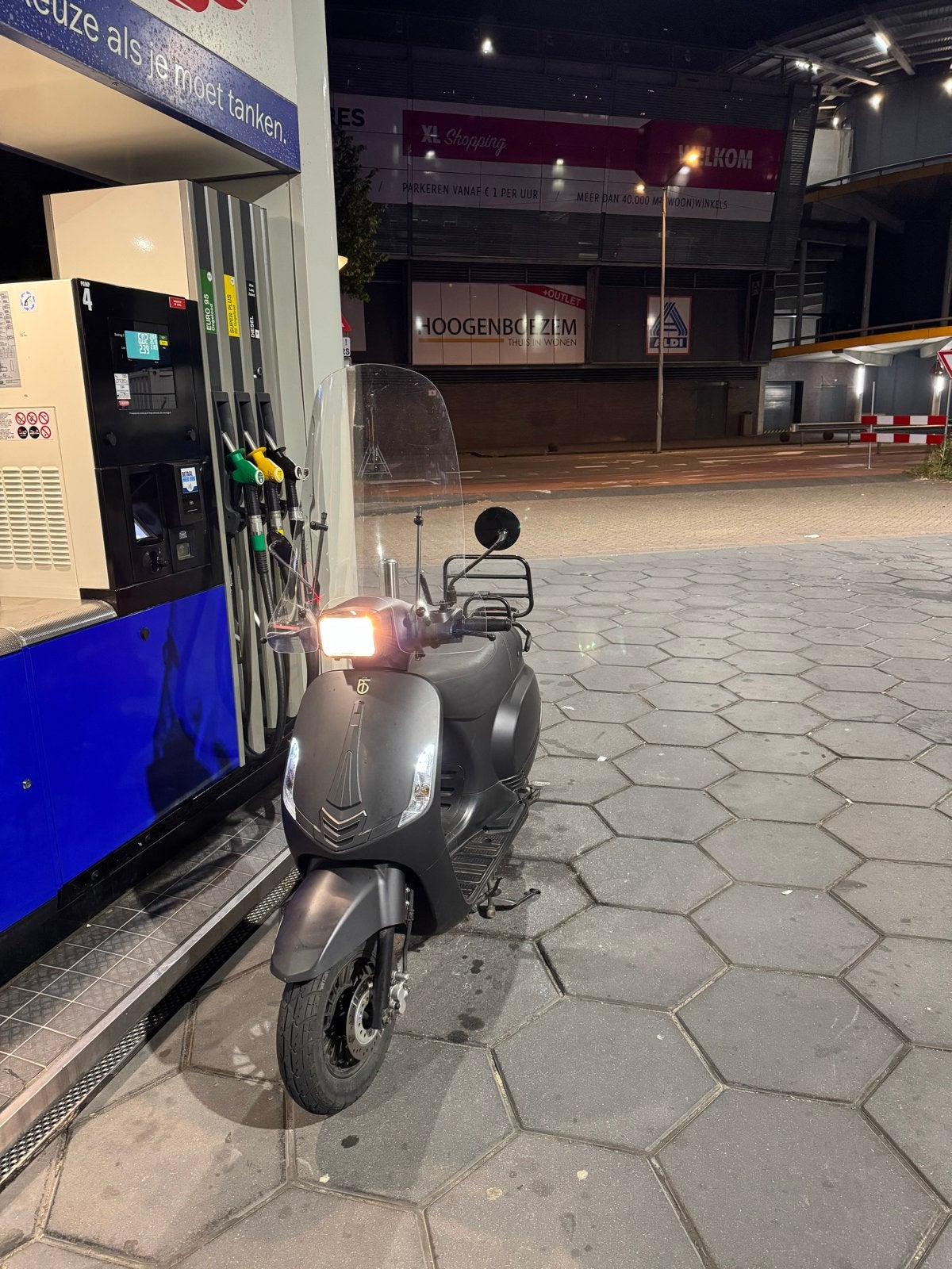 BTC Riva 50cc Scooter (Schade zie foto's), Gebruikt, Benzine, Ophalen, Overige merken