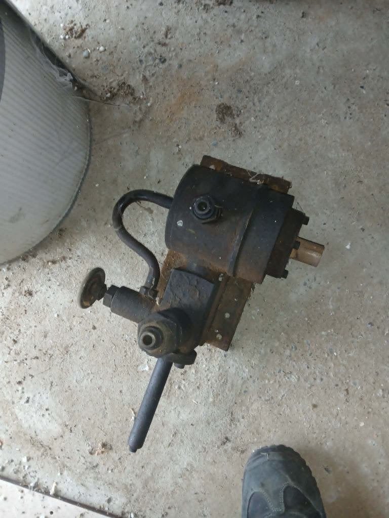 Partij industriële machineonderdelen / houtbewerking, Ophalen, Gebruikt