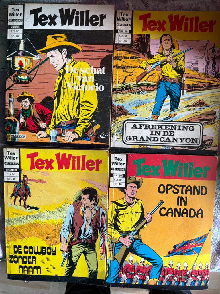 Tex Willer Classics - 4 stripboeken, Meerdere stripboeken, Ophalen of Verzenden, Gelezen
