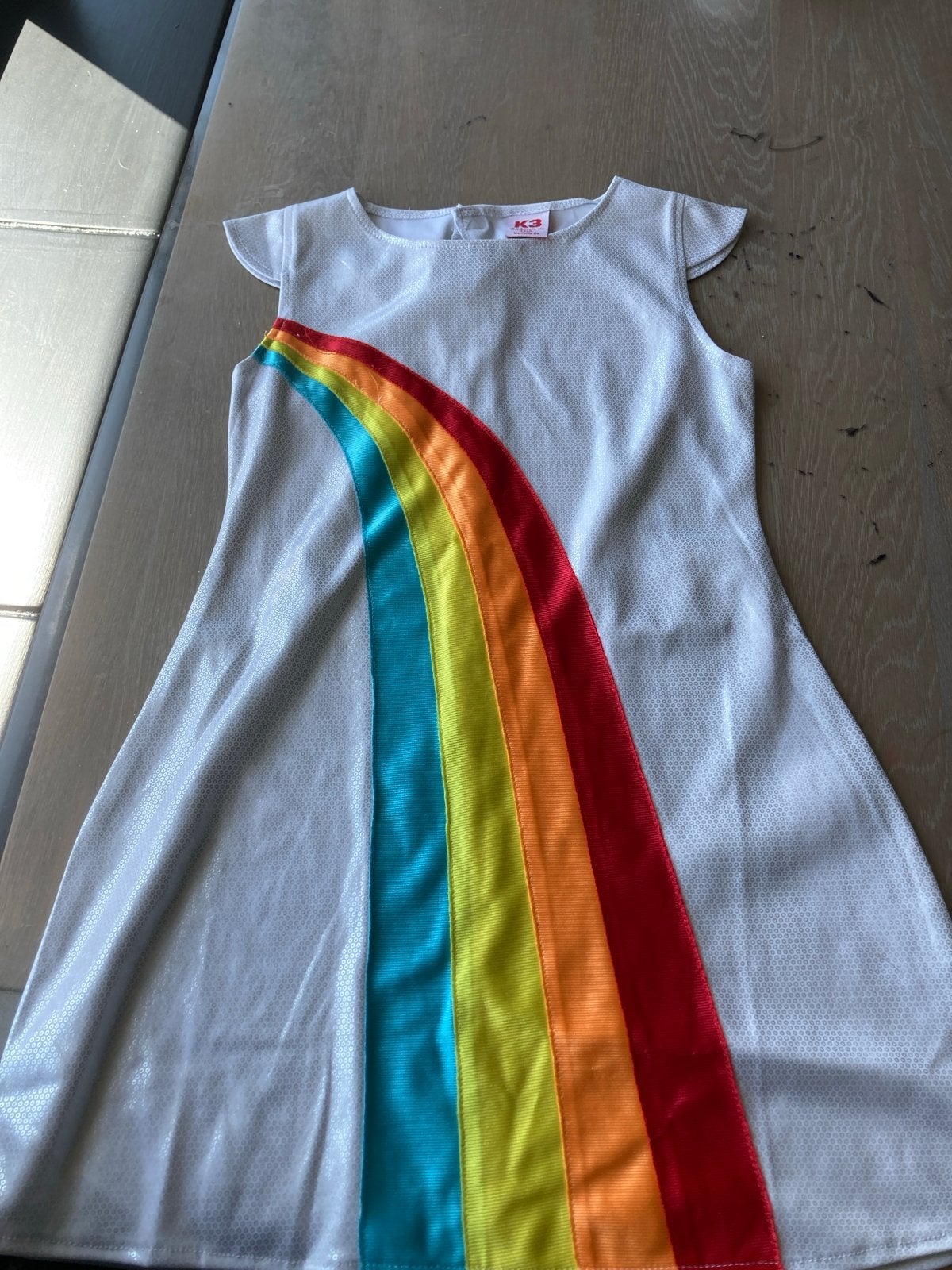K3 regenboogjurk maat 134 (6-8 jaar), Ophalen of Verzenden, Gebruikt, Meisje, Jurk of Rok