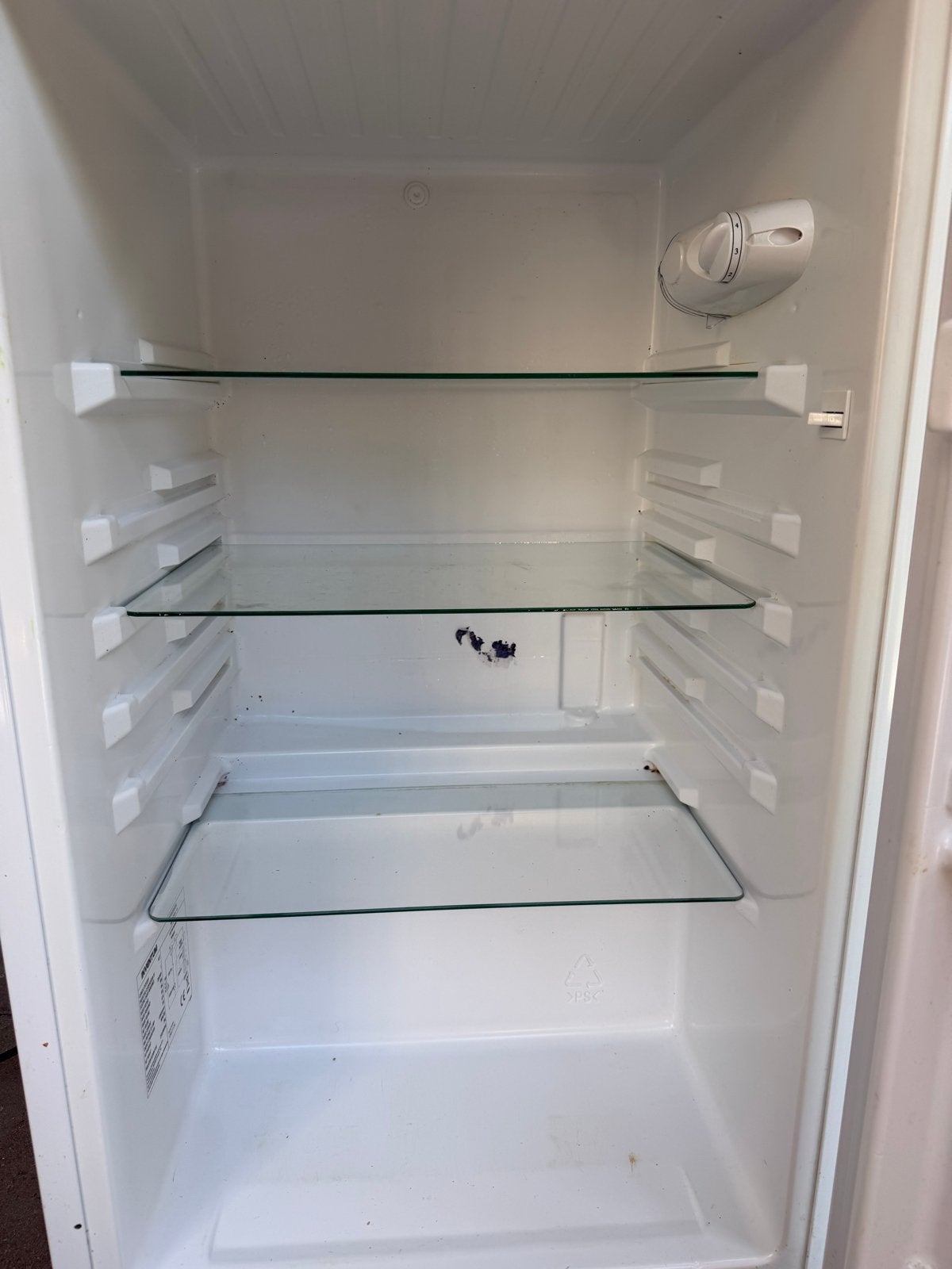 Tafelmodel koelkast Inventum - Wit, 83x50 cm, Ophalen, 45 tot 60 cm, Zonder vriesvak, Gebruikt