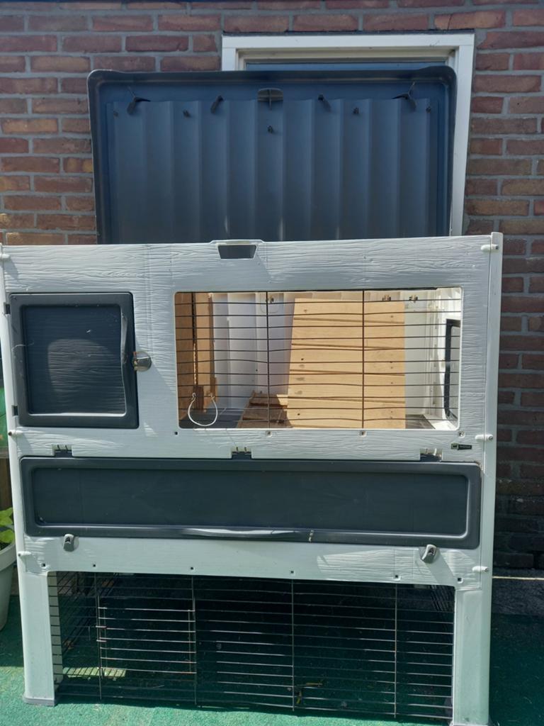 Mooi konijnenhok, Dieren en Toebehoren, Ophalen of Verzenden, 110 cm of meer, Hok, 90 cm of meer