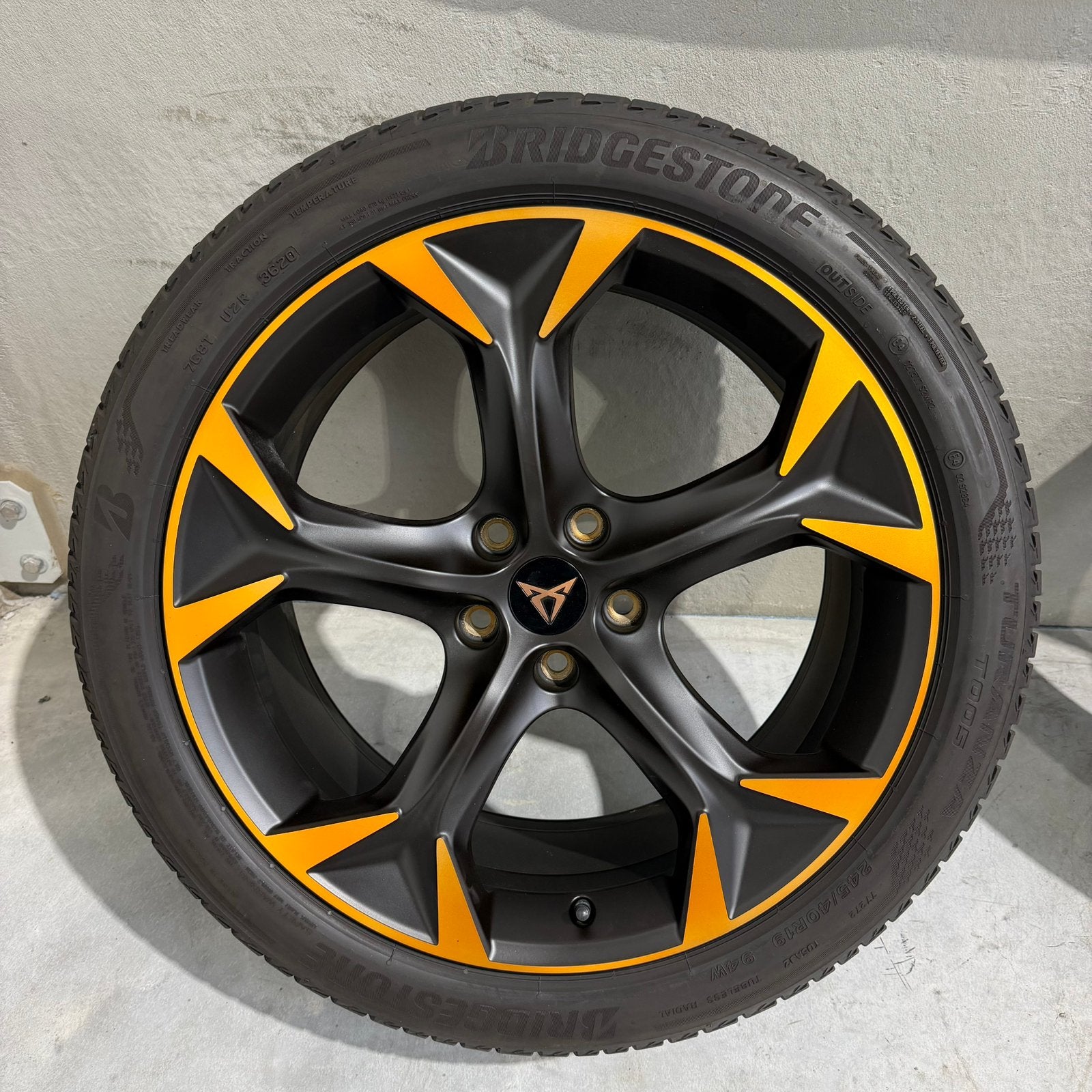 19 inch Origineel Cupra formentor velgen met A merk banden, 19 inch, Ophalen of Verzenden, Velgen, Personenwagen