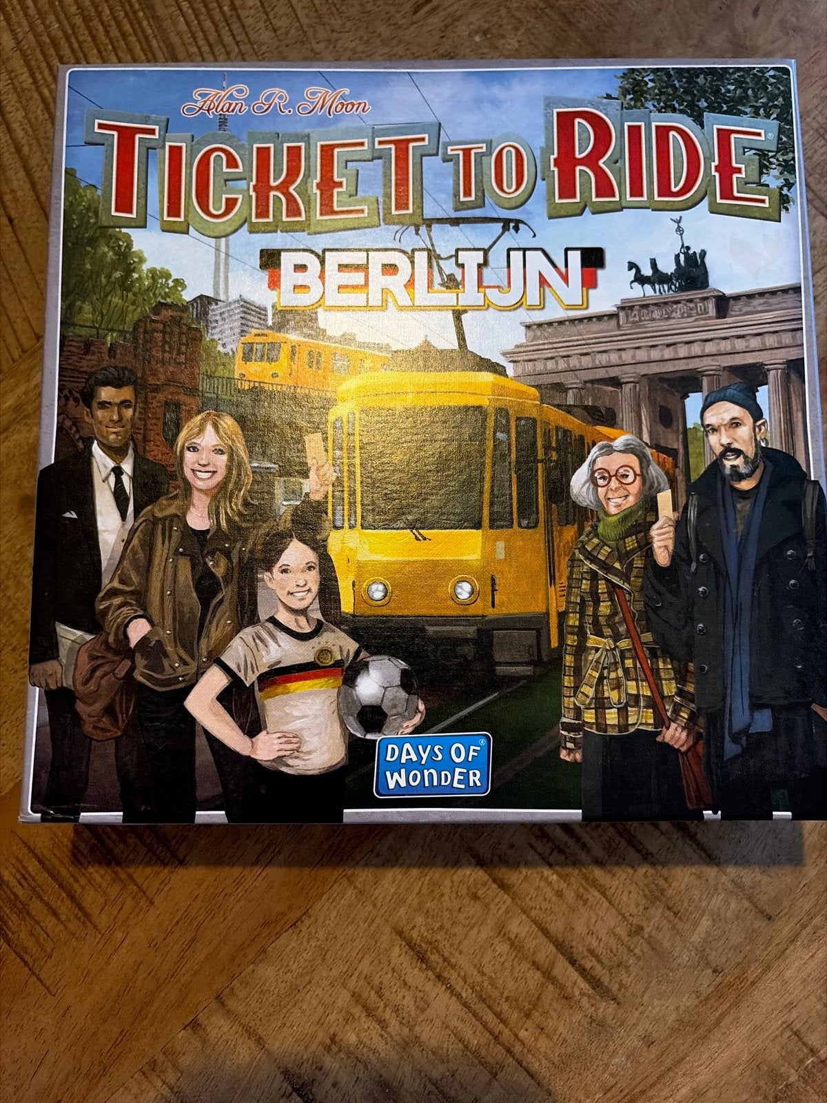 Ticket to Ride Berlijn - Netjes en Compleet, Drie of vier spelers, Ophalen, Zo goed als nieuw