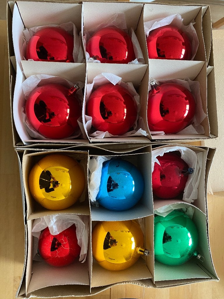 Vintage Kerst 12x grote Kerstbal glas gekleurd zgan in doos, Ophalen of Verzenden, Zo goed als nieuw