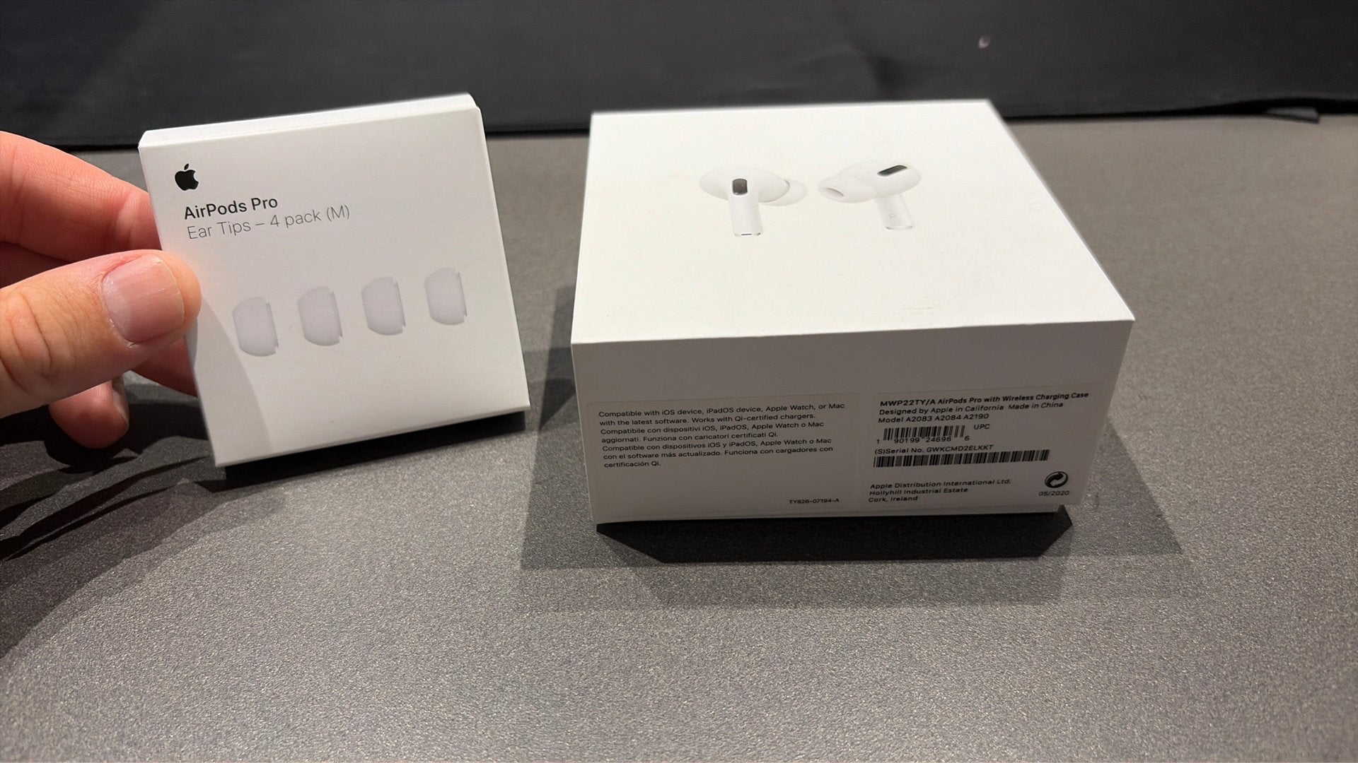 Apple airpods Pro gen 1 A2083 nog prima, Ophalen, Gebruikt