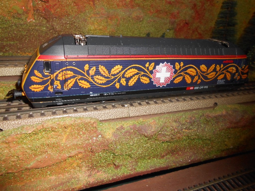 Märklin 39607 Re 460 033-4 SBB Kokarde, Swiss Collection, Wisselstroom, Locomotief, Analoog, Nieuw