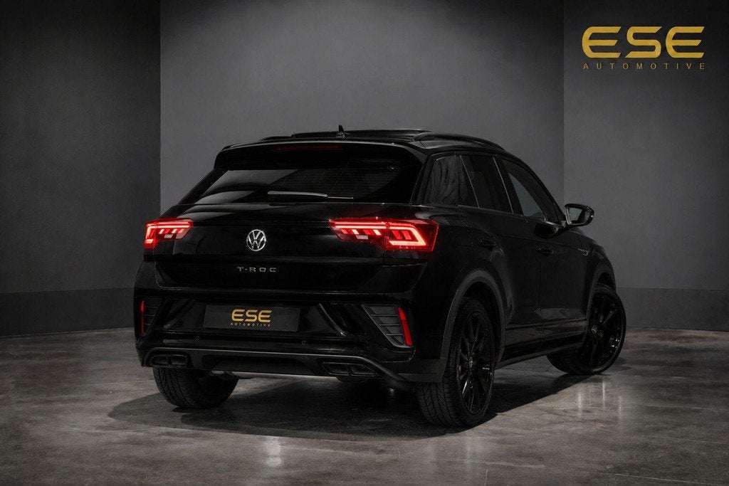 Volkswagen T-Roc 1.5 TSI R-line | Panorama | Keyles | Camera, Stof, Euro 6, 4 cilinders, 150 pk