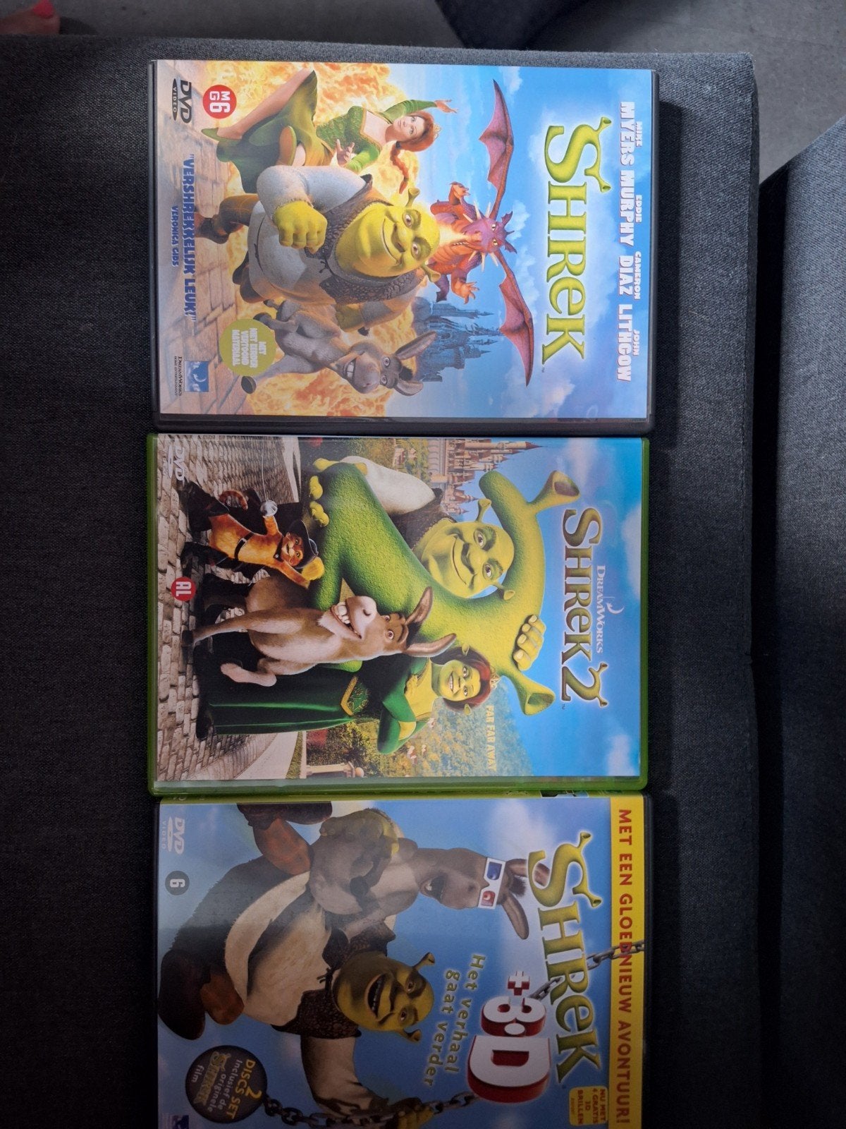 Shrek DVD Collectie: Shrek 1, 2 en Shrek 3-D met bril, Gebruikt, Animatie, Verzamelbox, Alle leeftijden