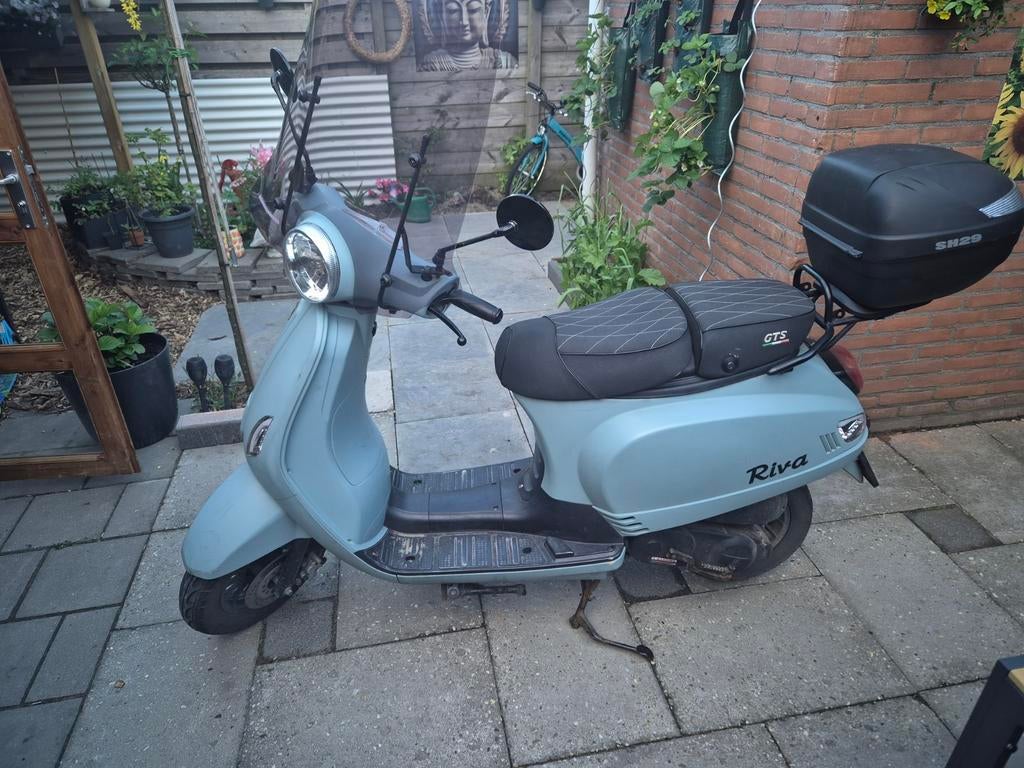 GTS Riva Scooter - Lichtblauw,, Fietsen en Brommers, Scooters | Overige merken, Ophalen, Gebruikt, Benzine, Overige merken