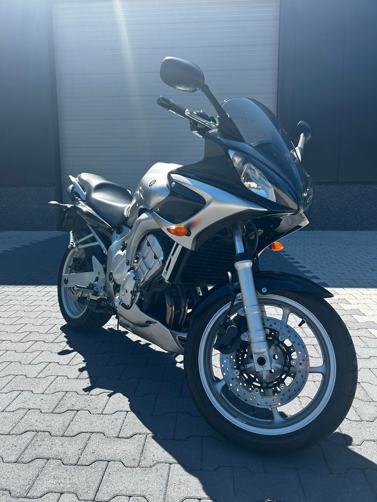 Yamaha fz6 RJ07 2004 weinig km., Motoren, Motoren | Yamaha, Particulier, Toermotor
