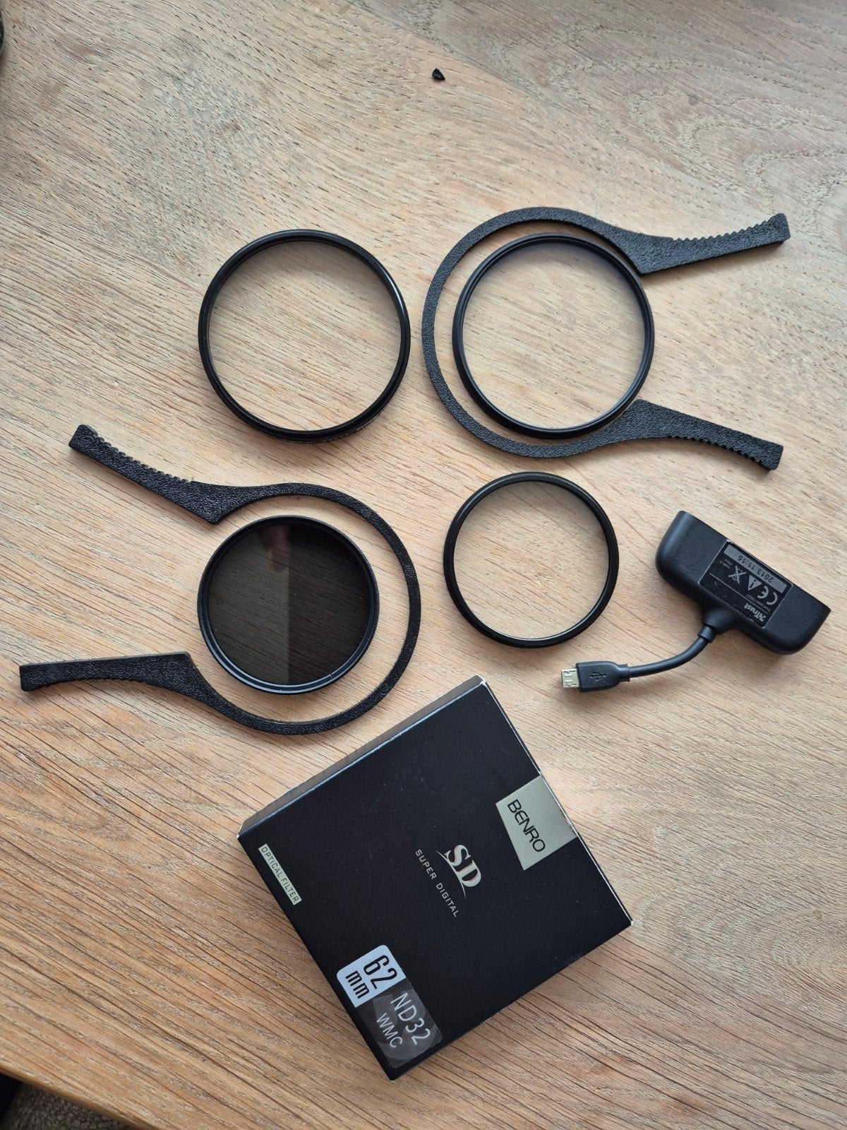 Set lensfilters 62mm & 72mm + accessoires – Benro, Hoya, Ham, Ophalen of Verzenden, 70 tot 80 mm, UV-filter