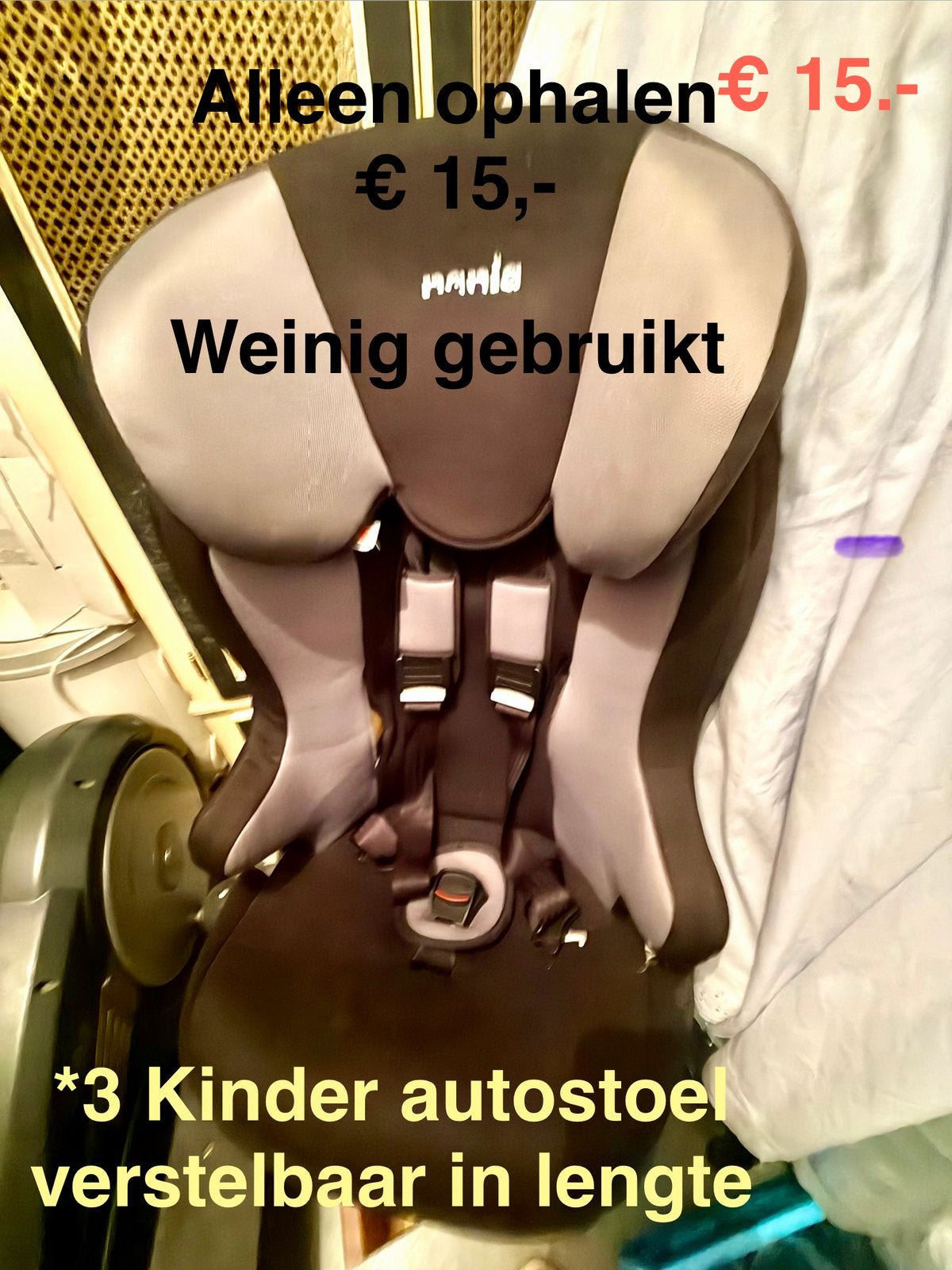 3 Kinderstoelen: Maxi-Cosi, Chicco en een blauwe zitverhoger, Ophalen, Verstelbare rugleuning, 9 t/m 18 kg, Maxi-Cosi