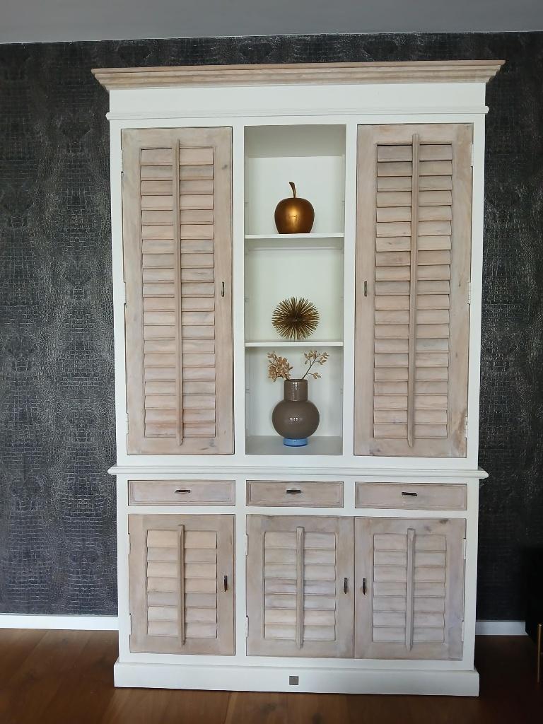 Prachtige Riviera Maison shutter kast te koop, Huis en Inrichting, Ophalen, 200 cm of meer, Zo goed als nieuw, 25 tot 50 cm