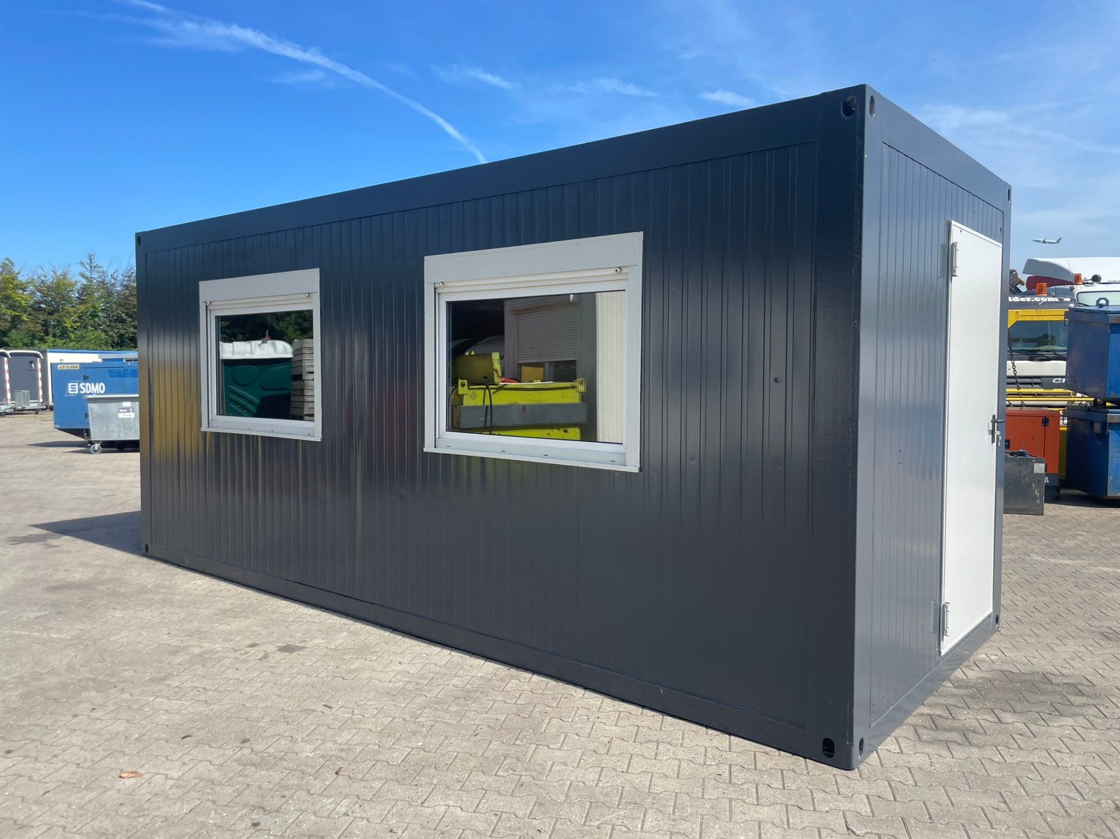 Nette kantoorunit 6 x 2.5m bouwkeet
