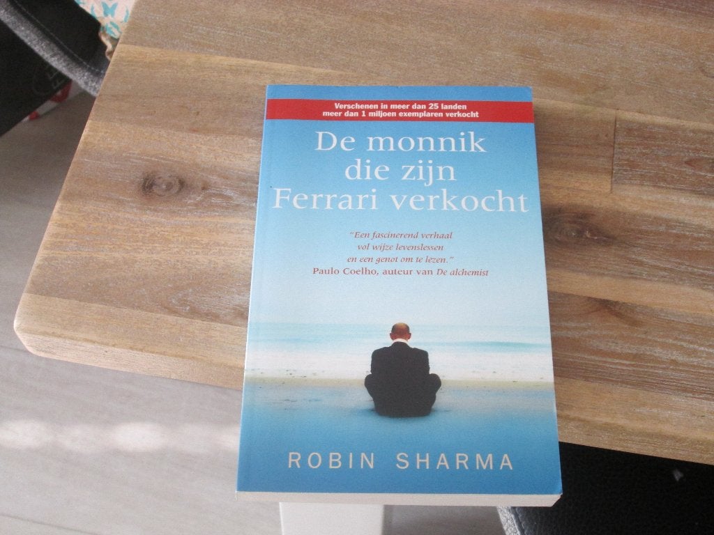 De monnik die zijn Ferrari verkocht - Robin Sharma, Boeken, Ophalen of Verzenden, Zo goed als nieuw, Praktische filosofie, Robin Sharma