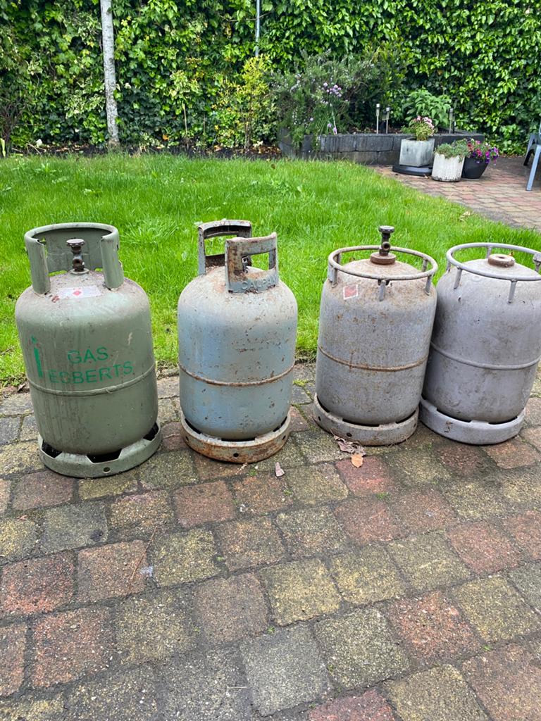 4  gasflessen voor tuinkachel / BBQ project, Ophalen, Gebruikt