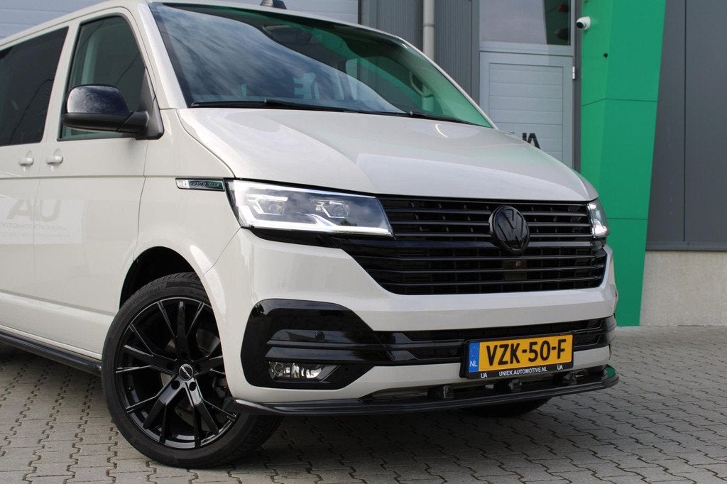 Volkswagen Transporter CARAVELLE T6.1 DSG | DUBBELE CABINE/, Auto's, Gebruikt, 4 cilinders, 150 pk, Volkswagen