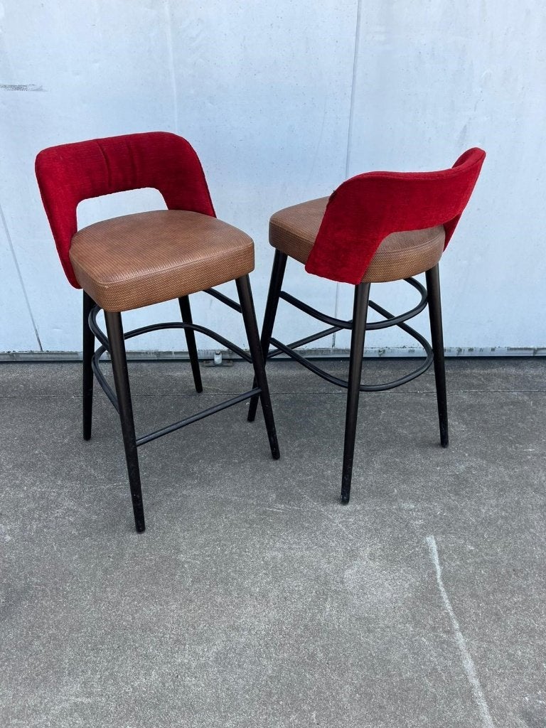 10 stuks luxe horeca bistro restaurant barkrukken rood groen, Ophalen, 5 krukken of meer, Met voetsteun, 60 tot 90 cm