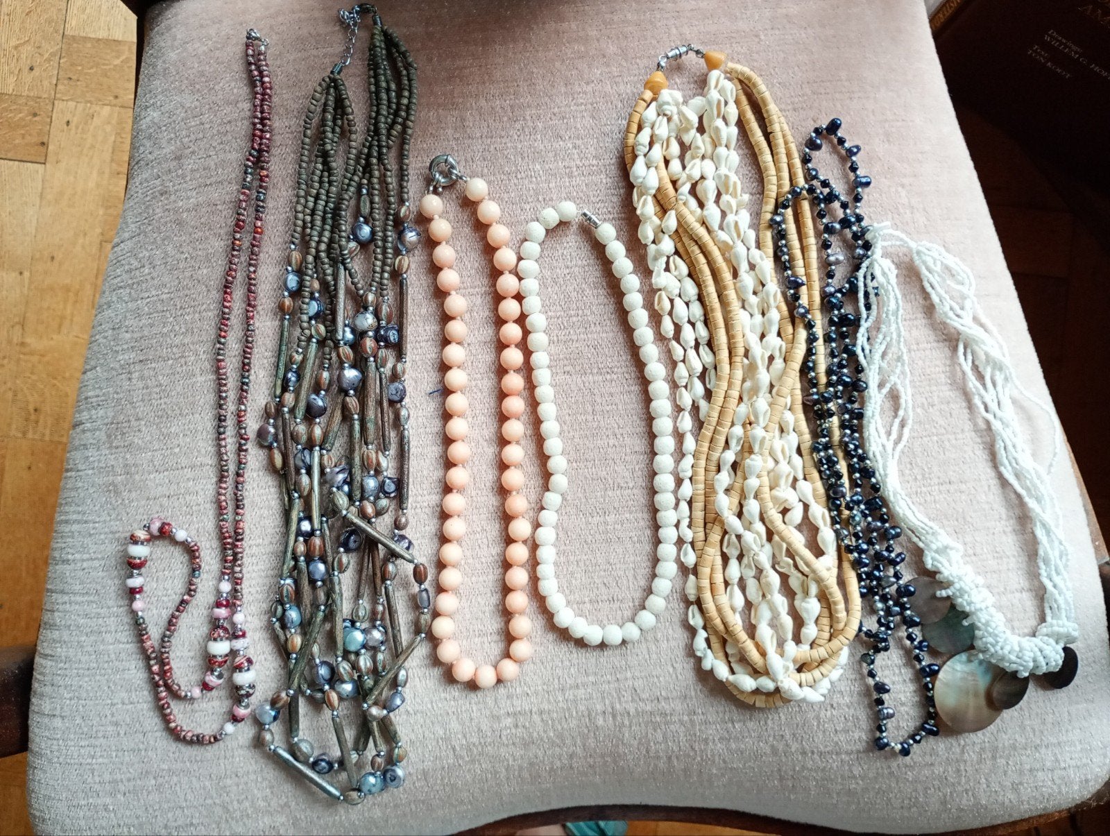 lot vintage kettingen, verschillende materialen, Ophalen, Overige kleuren, Zo goed als nieuw, Steen of Mineraal