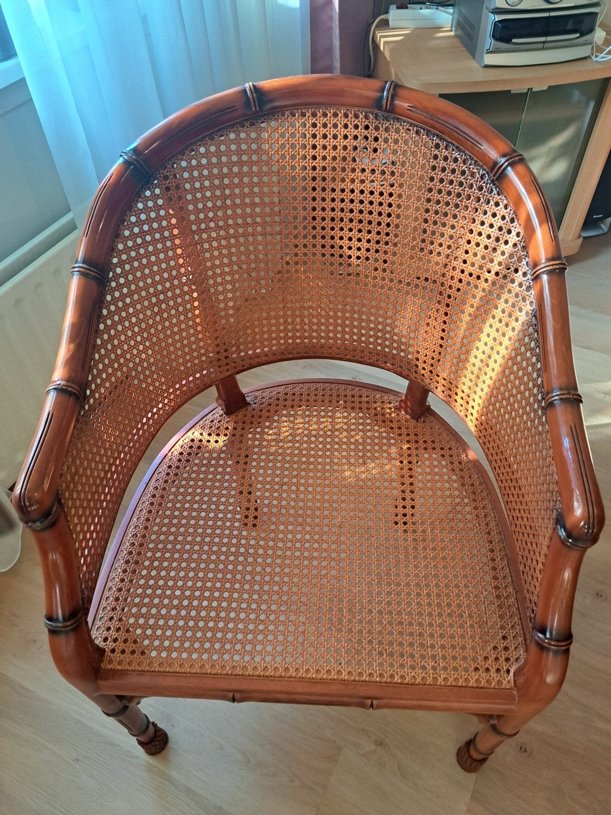 3 eetkamer stoelen, Ophalen