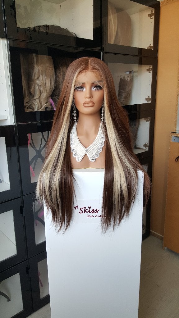 Basic Lace Pruik: Bruin met Blonde plukken - Stijl, Ophalen of Verzenden, Nieuw, Pruik of Haarverlenging