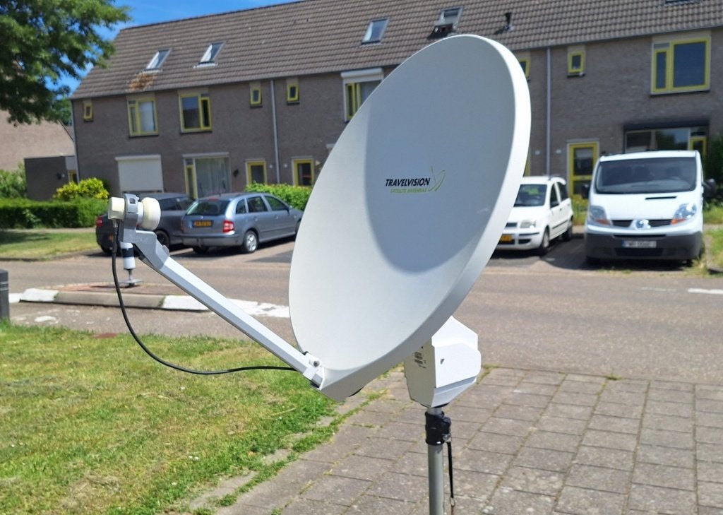 Volautomatisch satelliet schotel, Ophalen, Zo goed als nieuw