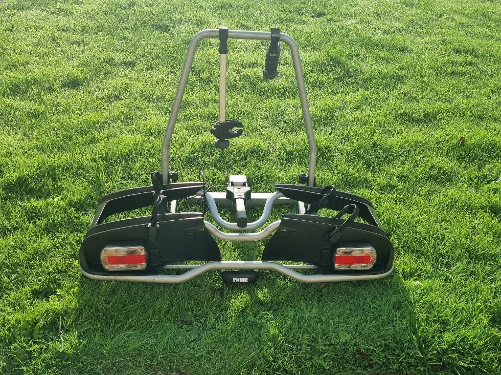 Fietsendrager Thule EP 916 Voor 2 Ebikes Kantelbaar, Ophalen, Zo goed als nieuw, Brede banden, 2 fietsen