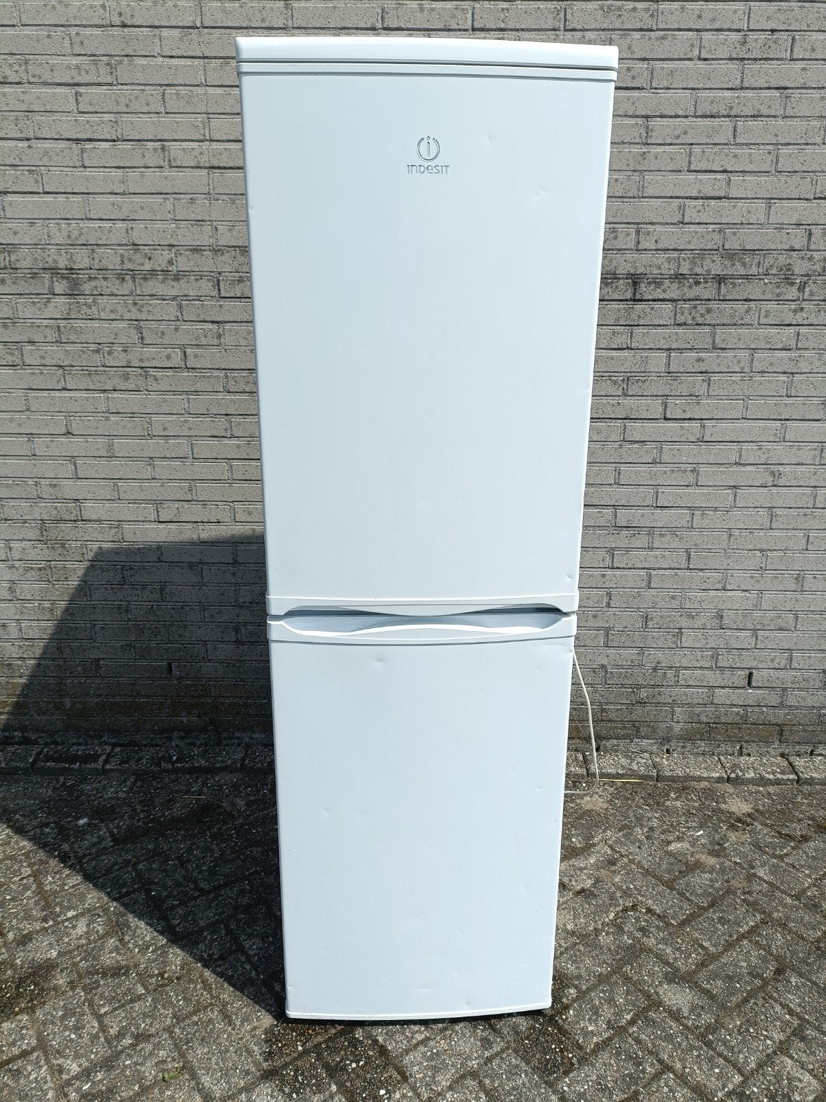 Indesit koelkast, Ophalen, Gebruikt, 200 liter of meer, Met aparte vriezer