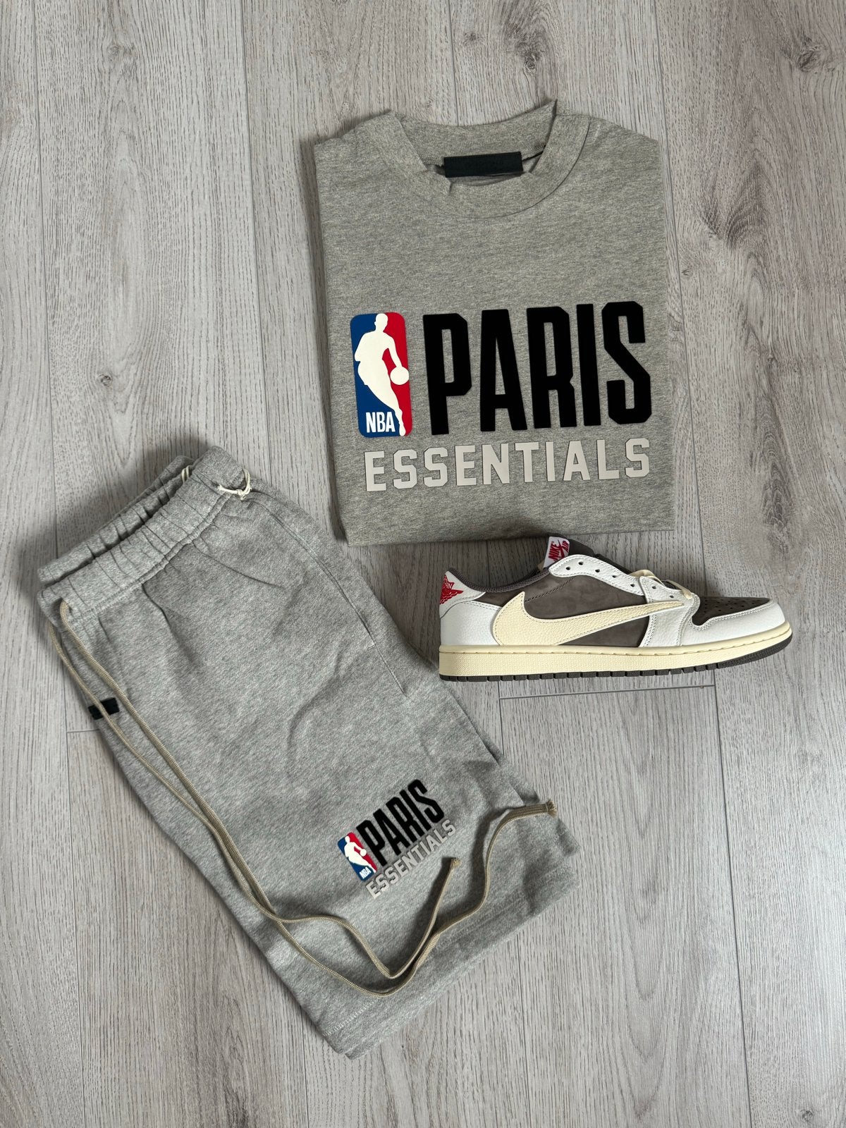 Essentials NBA Paris zomerset, Ophalen of Verzenden, Zo goed als nieuw, Overige maten, Grijs