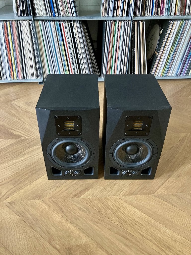 Adam A5X studio monitor speakers set, Overige merken, Ophalen of Verzenden, Zo goed als nieuw, Minder dan 60 watt