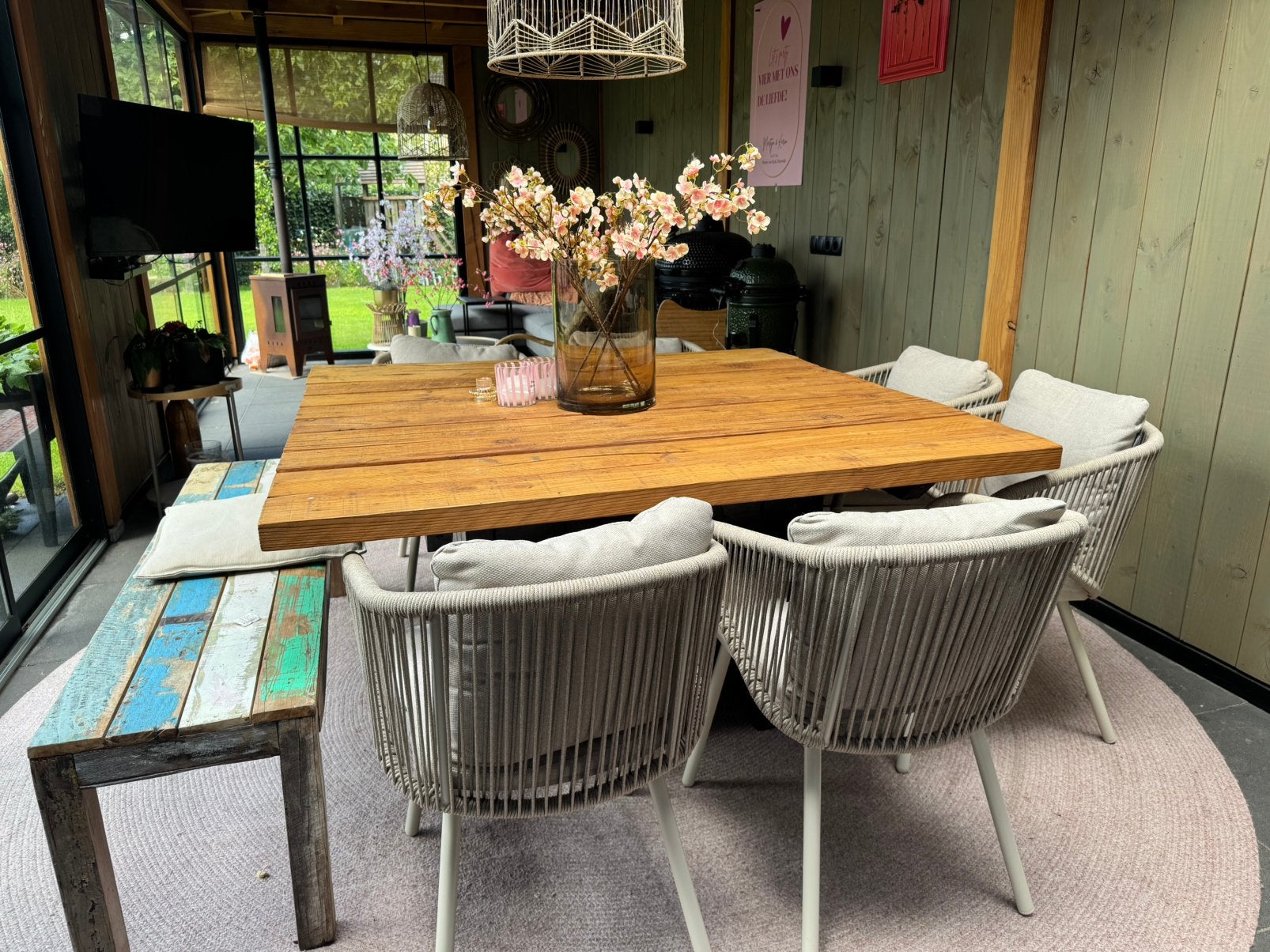 Douglas houten eettafel 150 x 150 cm, Huis en Inrichting, Ophalen, Gebruikt, Robuust en stoer, 100 tot 150 cm
