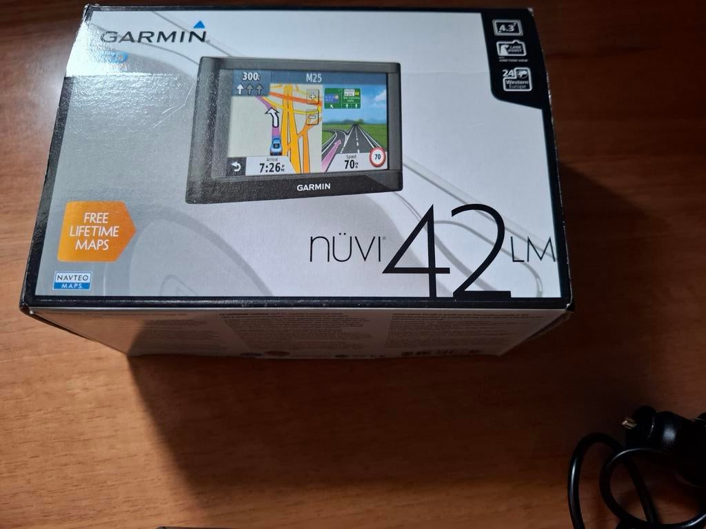 Garmin nüvi 42LM Navigatiesysteem met Lifetime Maps, Ophalen of Verzenden