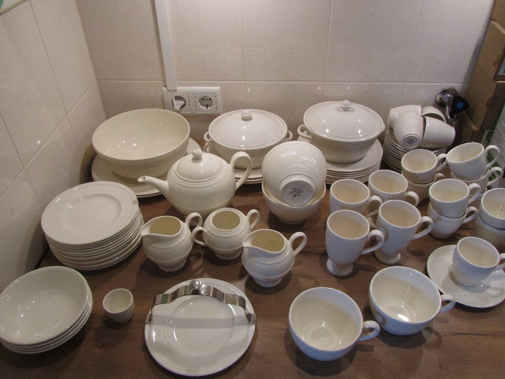 Wedgwood Windsor serviesdelen, Overige typen, Ophalen of Verzenden, Zo goed als nieuw, Overige stijlen
