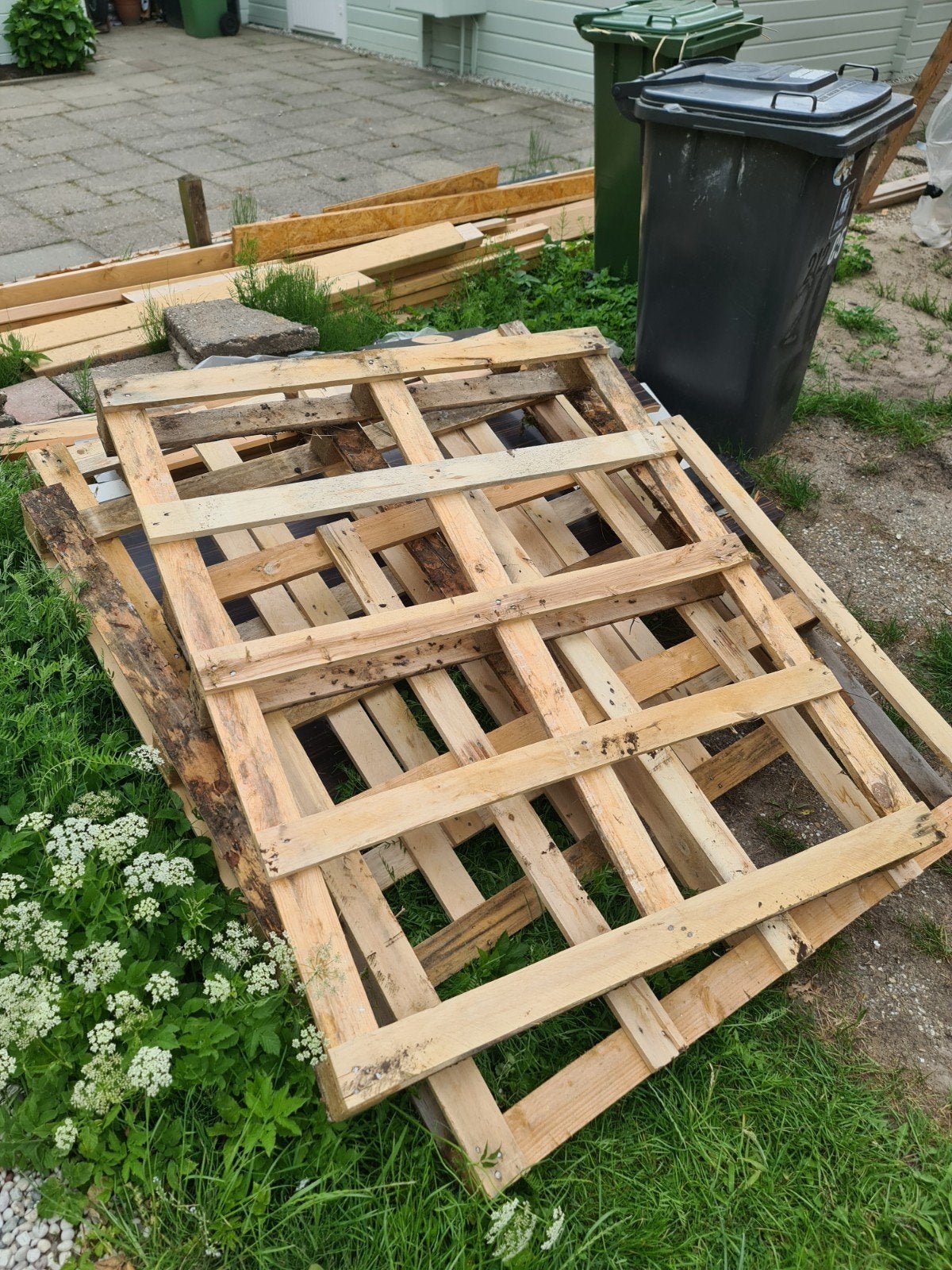 4 gratis pallets, Doe-het-zelf en Verbouw, Hout en Planken, Gebruikt, Ophalen of Verzenden, Pallet, Minder dan 200 cm