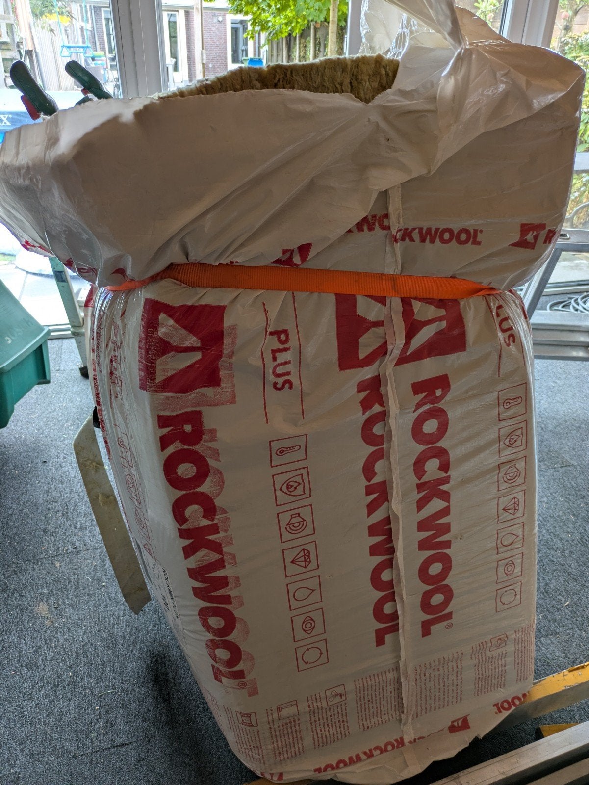 Rockwool Plus Steenwol platen - 100mm dik, 9 stk, Doe-het-zelf en Verbouw, Ophalen, Dakisolatie, Nieuw, Steenwol