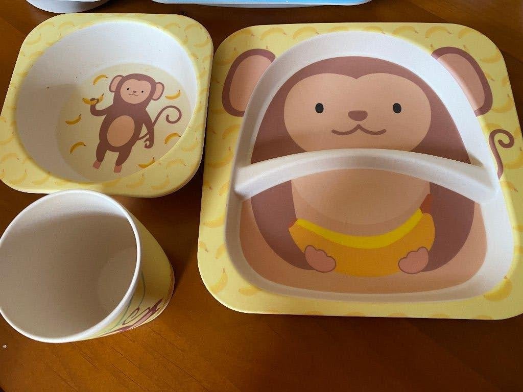 Leuk kinderservies met aapjes en pinguïns, Ophalen of Verzenden, Gebruikt, Overige typen