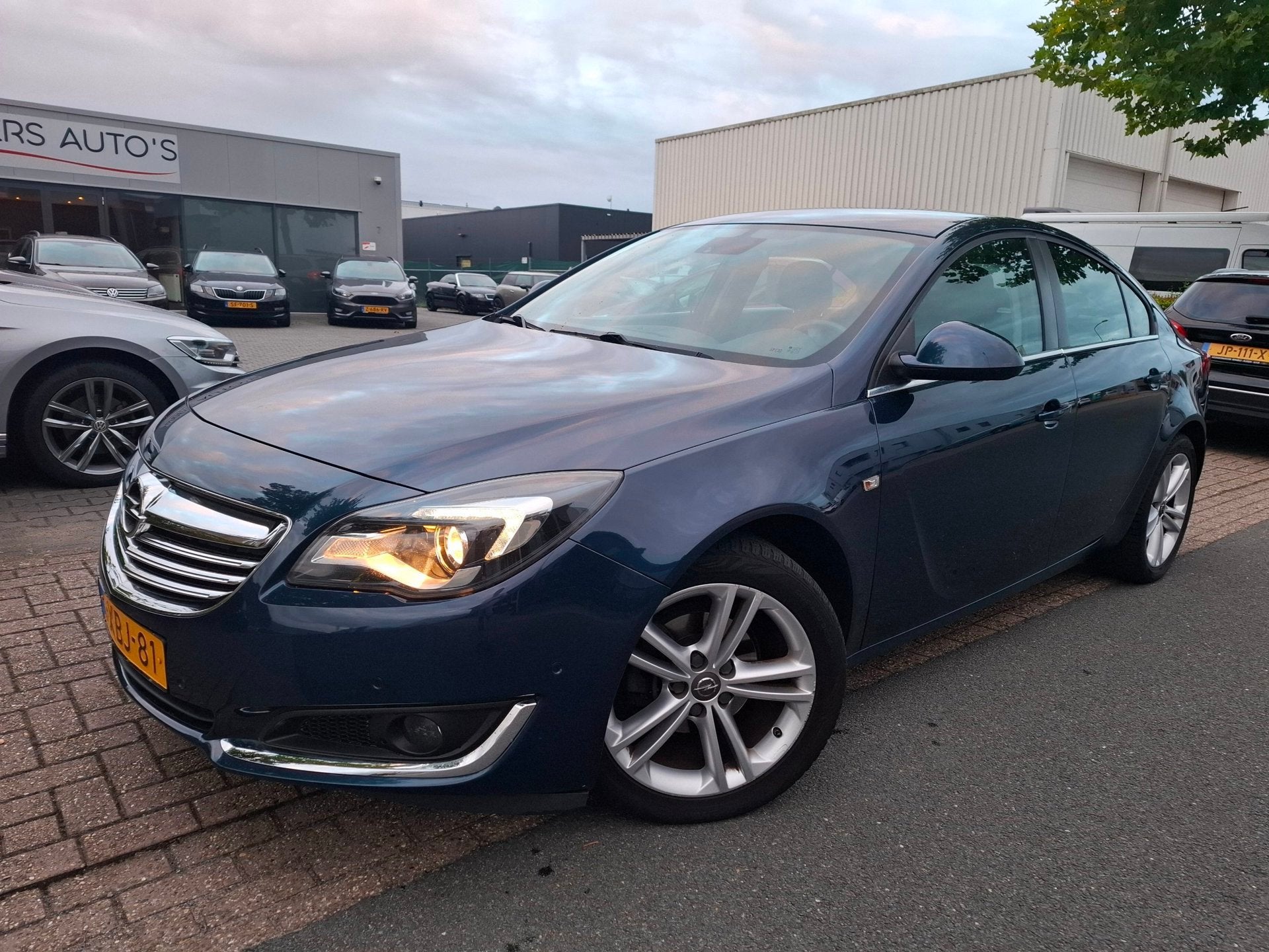 Opel Insignia 1.4 T EcoFLEX Edition CLIMA/CRUISE/NAVI/CAMERA, Auto's, Opel, Voorwielaandrijving, 4 cilinders, Blauw, Origineel Nederlands