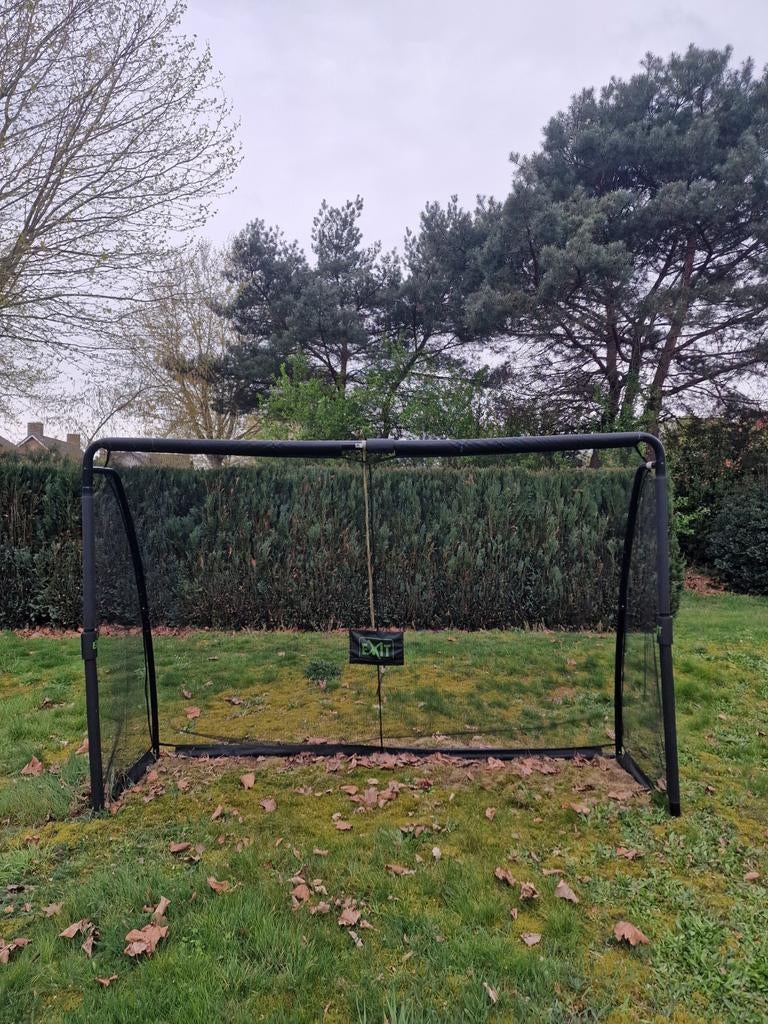 Reboundnet en voetbalgoal met extra doek, Ophalen