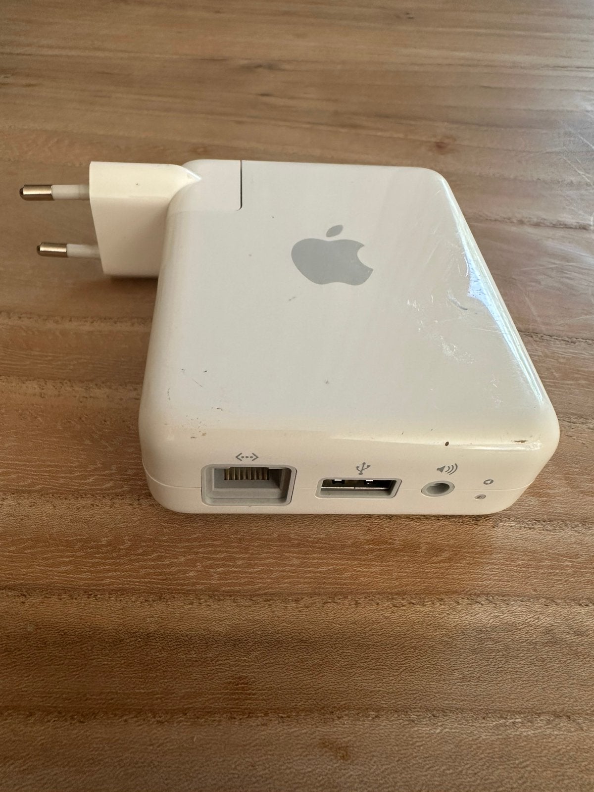Nette staat, Apple AirPort Express base station with airtune, Ophalen of Verzenden, Gebruikt