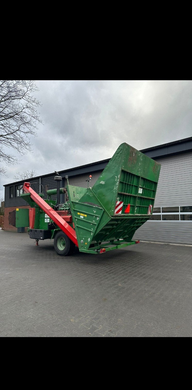 Hamermolen Willemsen IGST met Scania V8 voor veevoeder, Ophalen of Verzenden