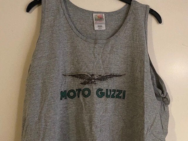 Moto Guzzi sleeveless shirt L secondhand woman's shirt, Ophalen of Verzenden, Gebruikt, Motoren