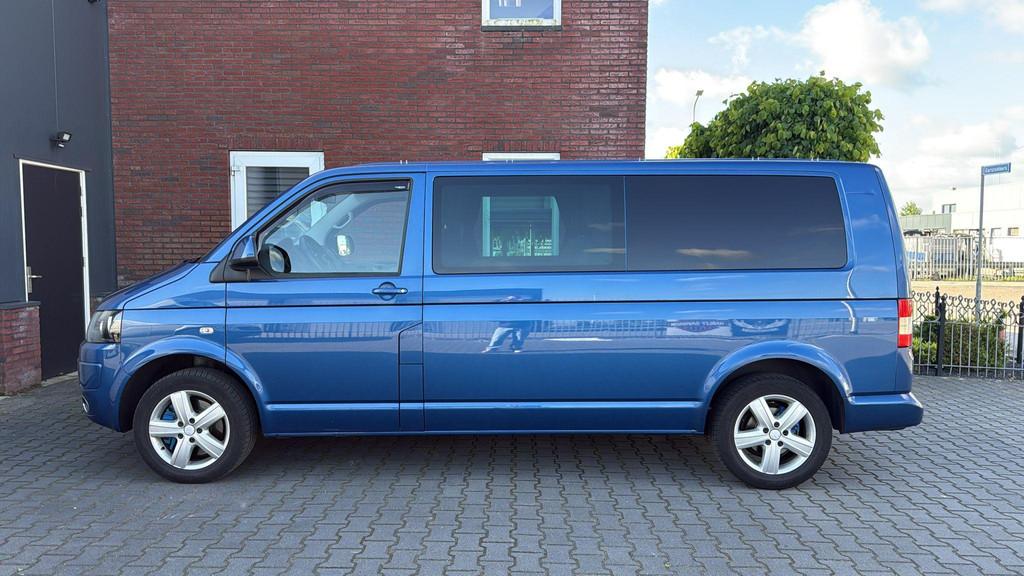 Volkswagen Transporter 2.0 TDI L2H1 DC Comfortline Automaat, Euro 5, Gebruikt, 4 cilinders, 2500 kg
