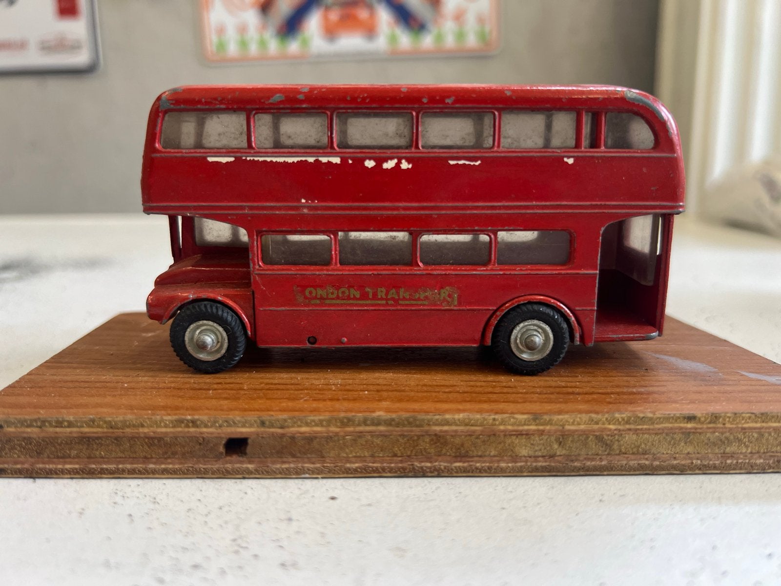 Budgie Toy 64 seater - London Dubbeldekker Bus Model, Gebruikt, 1:32 tot 1:50, Overige typen, Ophalen